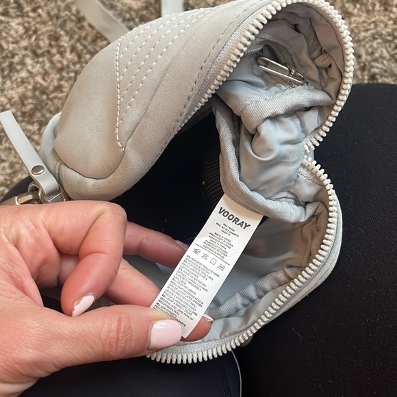 VOORAY Sidekick Crossbody Bag GRAY MOTO Women’s purse adjustable strap Neoprene - Picture 7 of 9